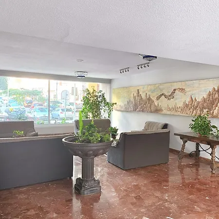 Inmogest - Estudio Aguila 713 Apartamento *